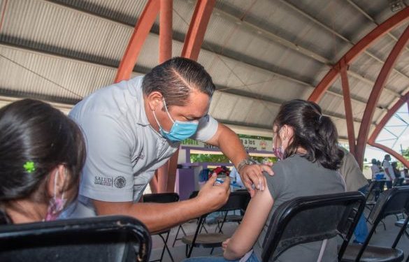 Intensifica SESA vacunación a menores de edad