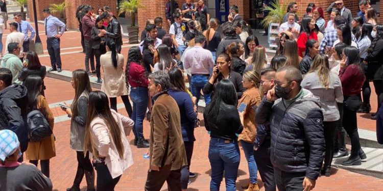 Sismo de magnitud 6.1 sacude el centro de Colombia