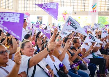 La distribución continúa por los diversos municipios para entregar de manera directa a las beneficiarias