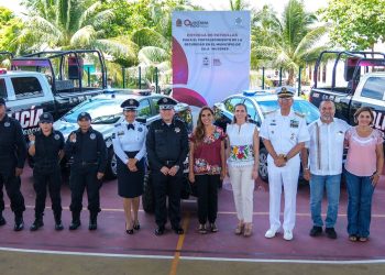 Entrega Mara Lezama 15 nuevas unidades para la seguridad de Isla Mujeres