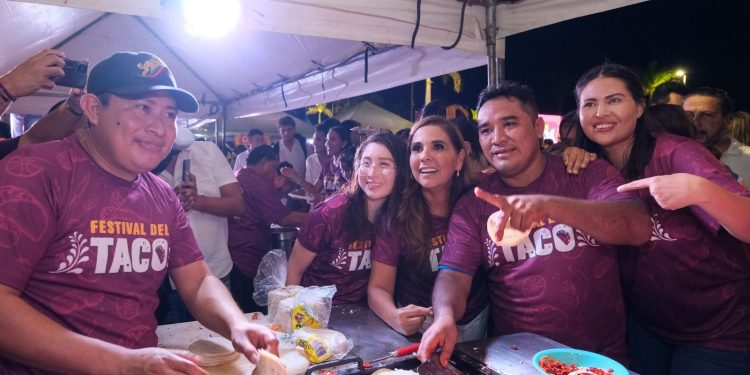 Disfrutan benitojuarenses de más de 60 mil tacos en Festival realizado en Tajamar