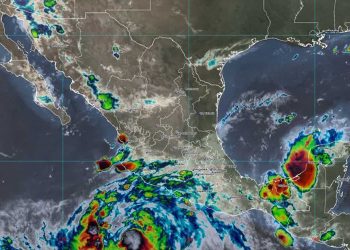 Tormenta «Hilary» se intensifica a huracán categoría 1 en el Pacífico mexicano