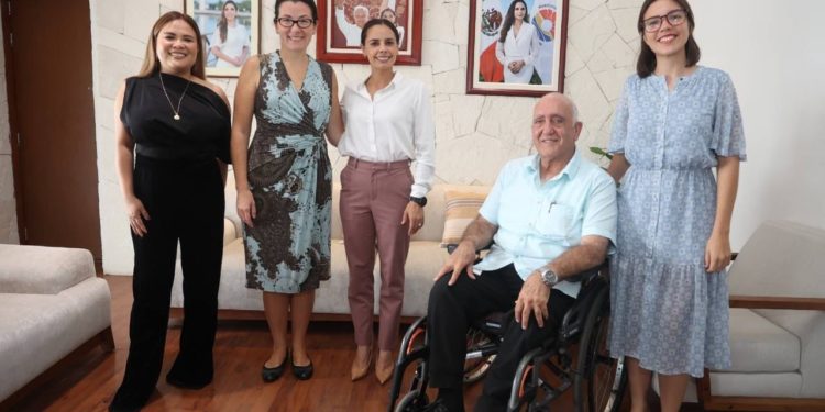 Consolida Ana Paty Peralta Alianza por la Paz