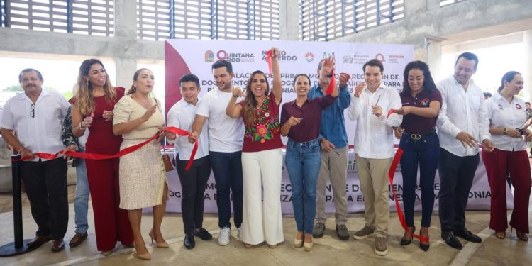 Ana Paty junto a Mara dan certeza jurídica a patrimonio de cancunenses