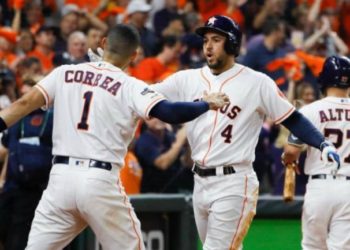 Los Astros mantienen la punta del Oeste de la Americana gracias al walk-off 