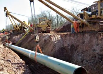 En Noviembre arrancará la construcción del ducto submarino a refinería Olmeca