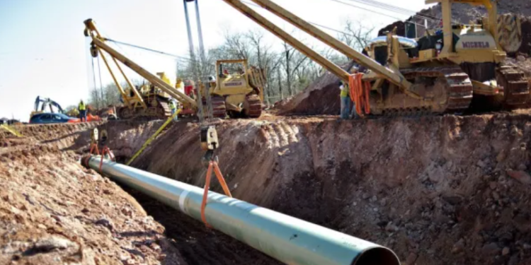 En Noviembre arrancará la construcción del ducto submarino a refinería Olmeca
