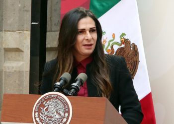 Ana Guevara seguirá en Conade pese a denuncias ante FGR: AMLO