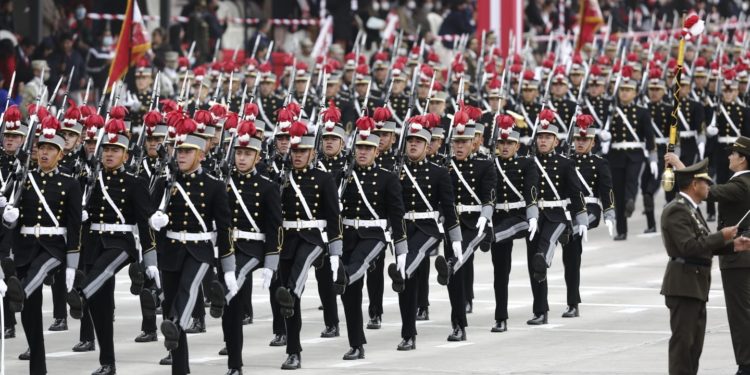 El desfile por el 213 Aniversario del Inicio de la Guerra de Independencia será un homenaje al Bicentenario de la creación del Heroico Colegio Militar
