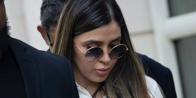 Quedará en libertad Emma Coronel, esposa del capo mexicano de la droga Joaquín El Chapo Guzmán