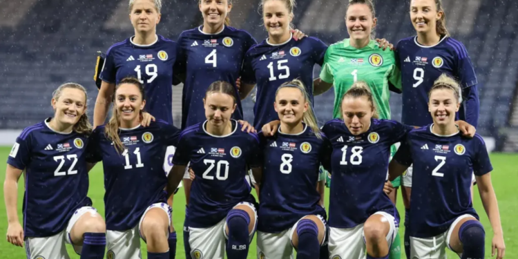 Jugadoras escocesas obtienen un acuerdo sobre la igualdad salarial