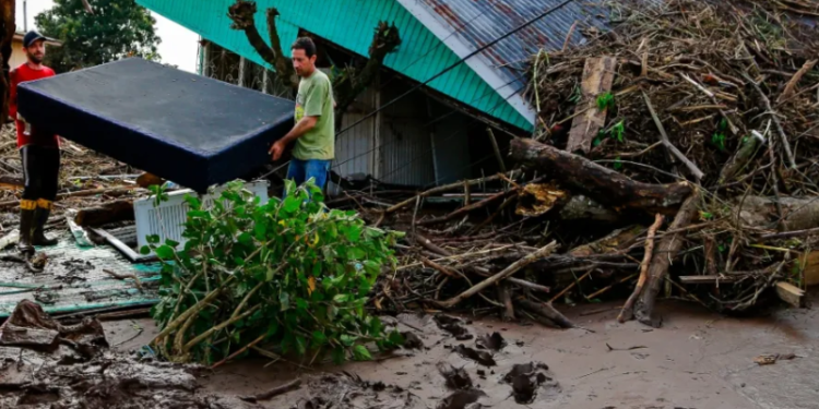 Devastador Ciclón en Brasil deja 31 muertos