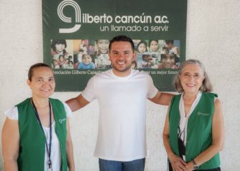 Fortalece Pablo Bustamante trabajo con asociaciones civiles de Cancún