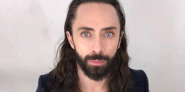 Jay de la Cueva lanza su primer sencillo como solista