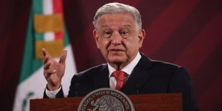 “No hay ningún  problema a futuro que pueda convertirse en crisis económica” : AMLO