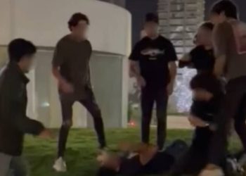 Hermanos involucrados en   la golpiza contra joven en zona Angelópolis se entregan a la FGE de Puebla