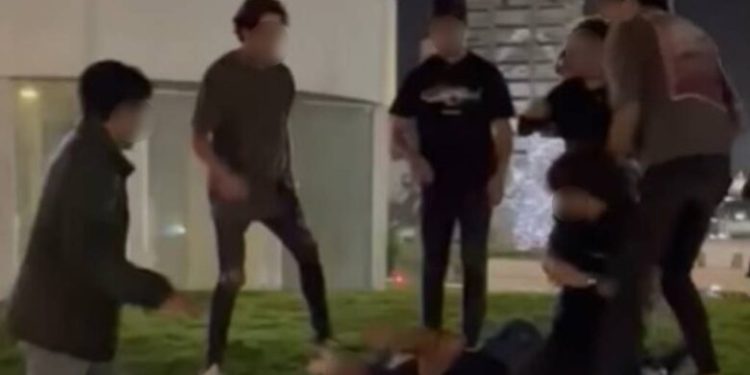 Hermanos involucrados en   la golpiza contra joven en zona Angelópolis se entregan a la FGE de Puebla