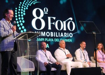 SEDETUS participa en la inauguración del “8vo. Foro Inmobiliario AMPI Playa del Carmen”