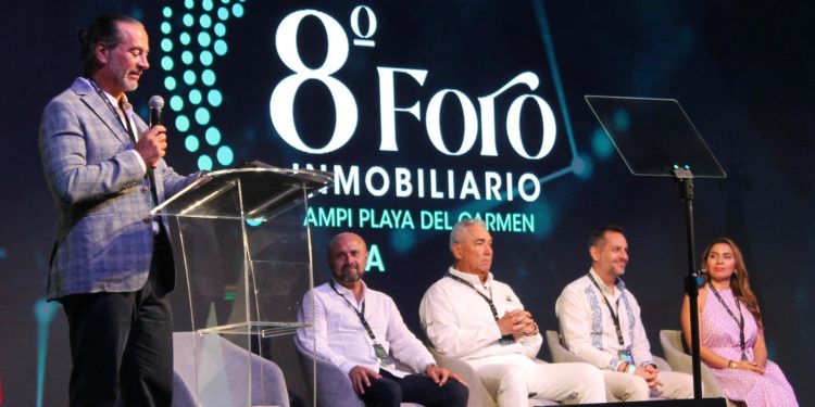 SEDETUS participa en la inauguración del “8vo. Foro Inmobiliario AMPI Playa del Carmen”