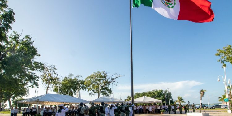 Con fervor, gallardía y amor a México y Quintana Roo, inician las Fiestas Patrias 2023