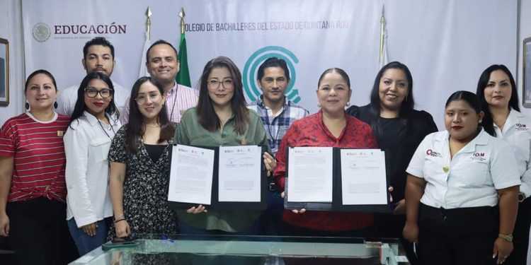 IQM y COBAQROO firman convenio de colaboración para fortalecer la autonomía de mujeres jóvenes