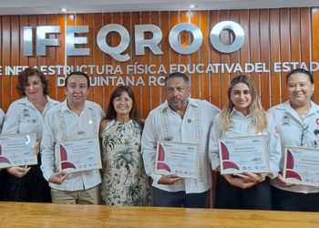 Entrega SEMA insignia del Sistema de Manejo Ambiental al IFEQROO