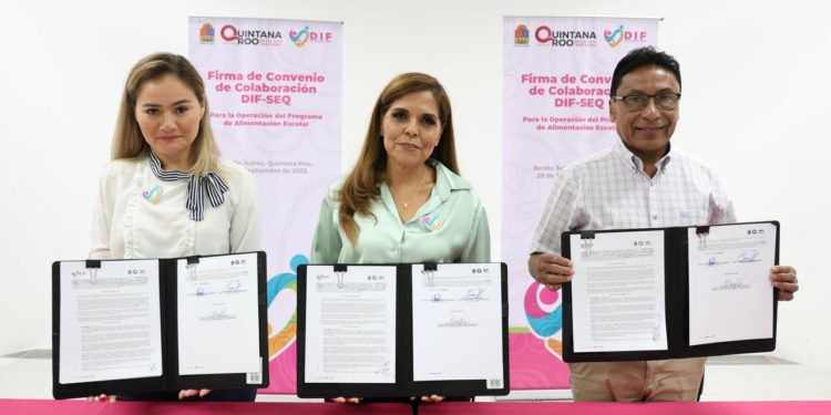 Firman convenio de colaboración DIF-SEQ para la operación del Programa de Alimentación escolar