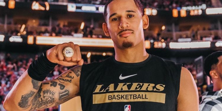 Juan Toscano regresa a México para jugar con Capitanes