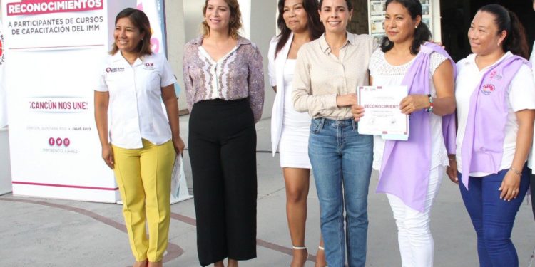 Trabaja Benito Juárez en empoderamiento de la mujer y combatir la violencia de género