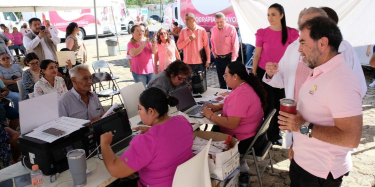 Llegan al Congreso servicios móviles “Salud Para Tod@s”