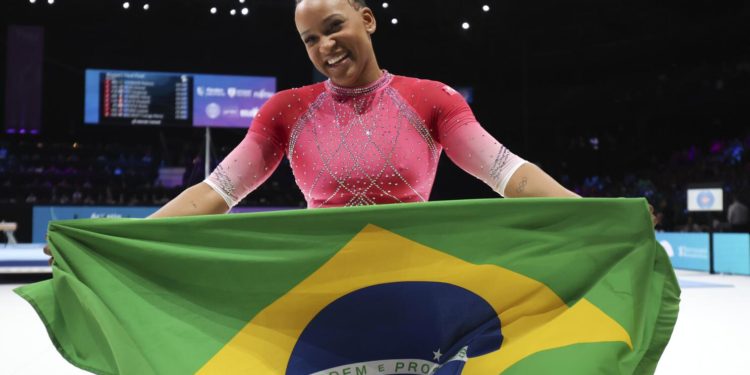La gimnasta brasileña Rebeca Andrade se lleva el Oro y México suma bronce en los juegos Panamericanos 2023