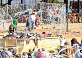  Abren la puerta 36, permitiendo el paso de los migrantes en Chihuahua