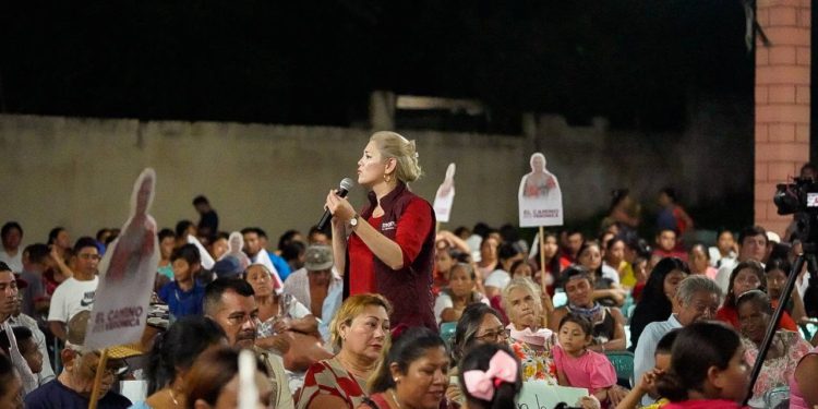 Verónica Camino va de la mano con los ciudadanos de Peto a la Transformación de Yucatán