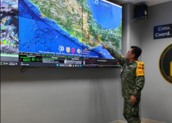 Reportan derrumbes en carreteras luego del sismo de magnitud 6.0 en Oaxaca