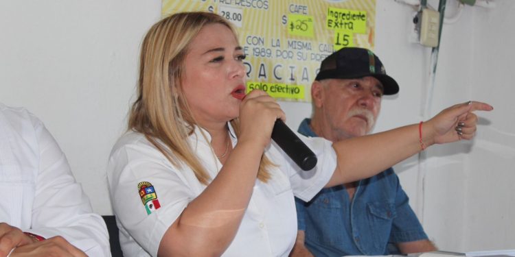 Erika Castillo Acosta renuncia a la Dirección de Gobierno del Estado para participar en contienda del sindicato de taxistas