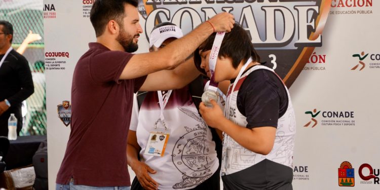 Quintana Roo obtiene cinco medallas en el arranque de paratletismo