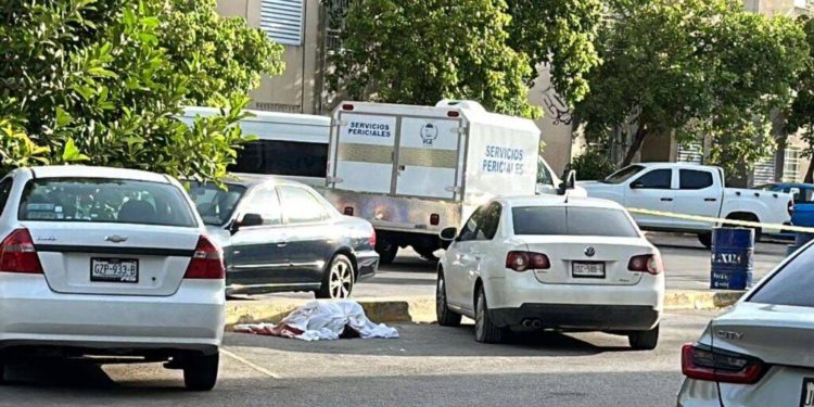 Ejecutan a una mujer en Prado Norte, Cancún