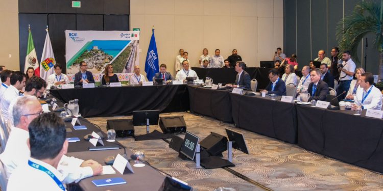 Dona BCIE 250 mil dólares como ayuda humanitaria para Guerrero