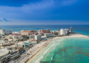 Prevén cielo medio nublado para Quintana Roo