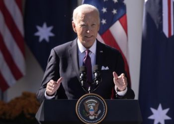 «Otro acto sin sentido»: Biden condena el tiroteo en Maine y exige prohibir armas de asalto