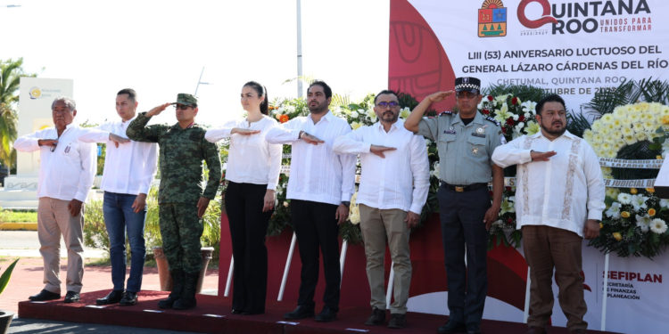 Conmemoran el 53 aniversario luctuoso de Lázaro Cárdenas