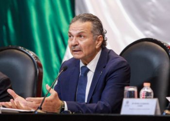 Octavio Romero, director de Pemex niega donación de petróleo para  algún gobierno extranjero