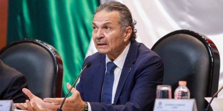 Octavio Romero, director de Pemex niega donación de petróleo para  algún gobierno extranjero