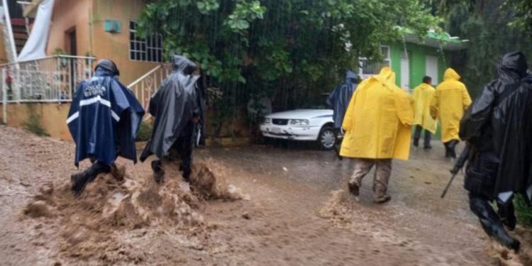 Tormenta tropical «Max» genera afectaciones en Tecpan de Galeana, Guerrero