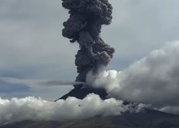 Volcán Popocatépetl registró una fuerte explosión