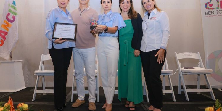 Construimos un Cancún más seguro para niñas, niños y adolescentes: Ana Paty Peralta