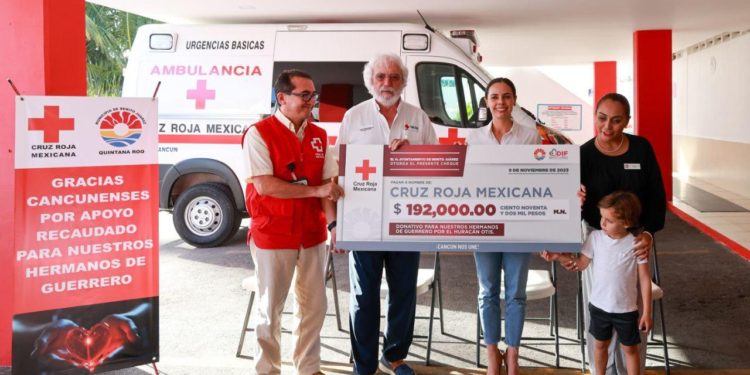 Cancún se une para apoyar a las familias Guerrerenses: Ana Paty Peralta