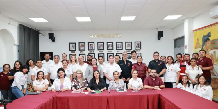 Alista gobierno de BJ el Carnaval Cancún 2024 » El Carnaval Nos Une»