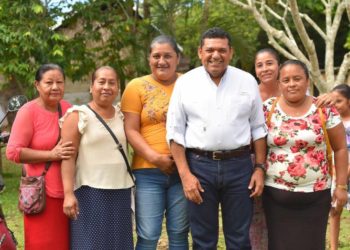 Nunca vamos a traicionar al pueblo, afirma Javier May con militantes de Morena