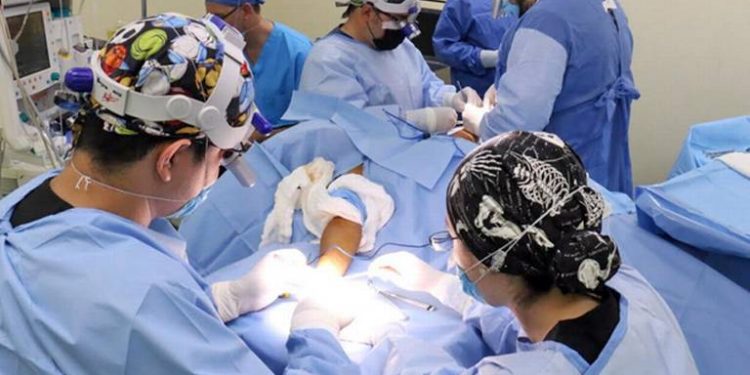 Realizan con éxito Jornada Quirúrgica de Mano en Hospital del Niño «Dr. Rodolfo Nieto Padrón»